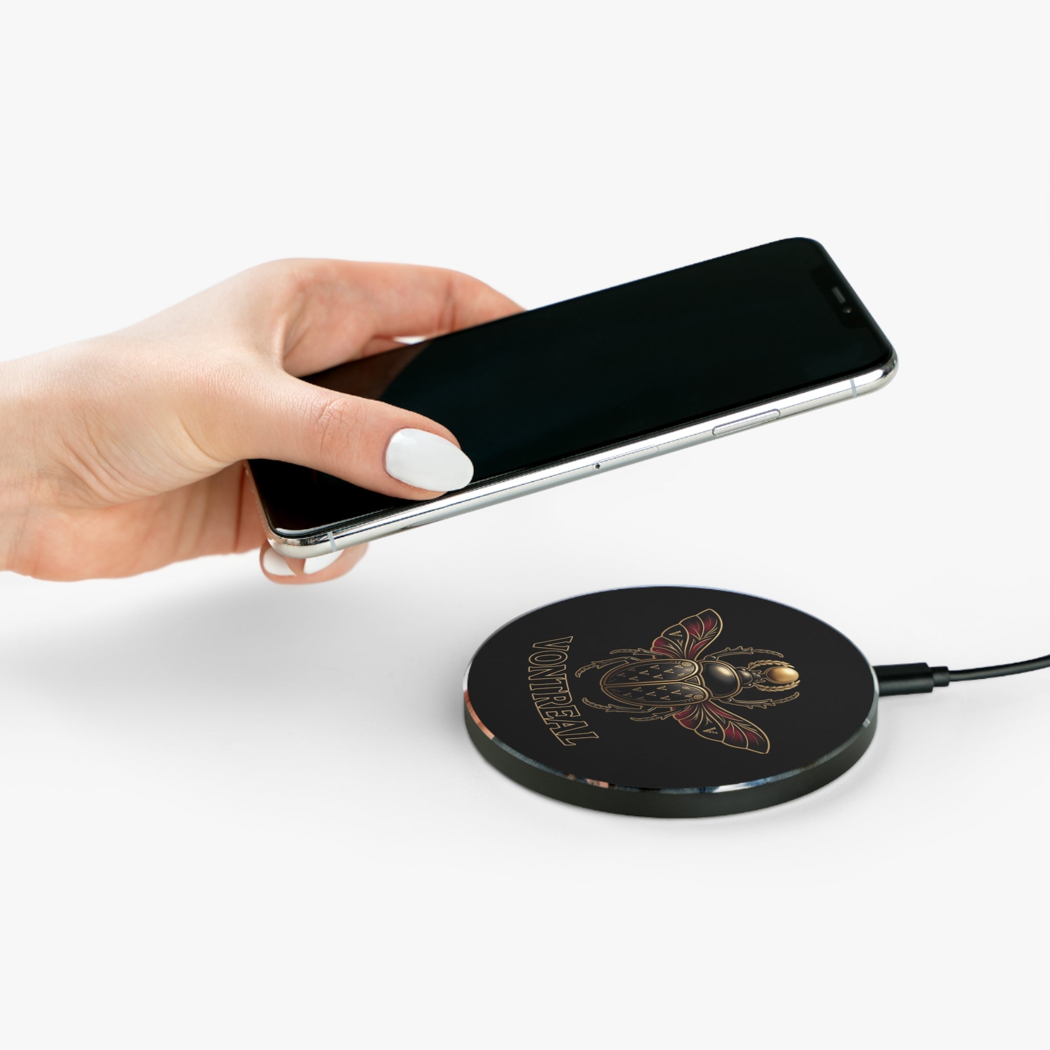 Vontreal Golden Scarab Wireless Charger